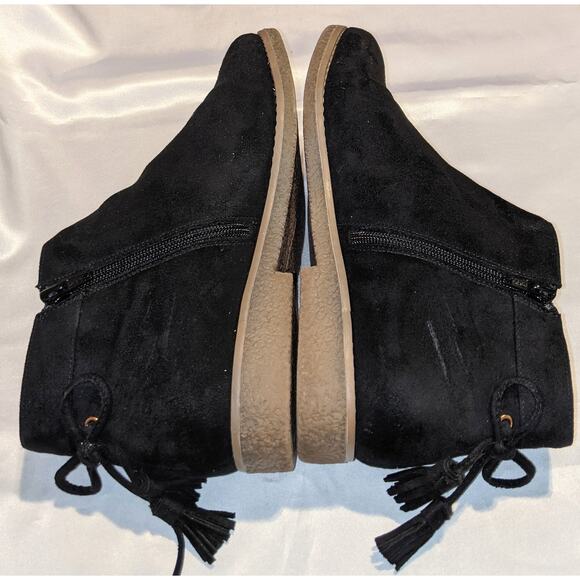 Comfortview The Sienna Women's Vegan Black Suede Embroidered Booties Size 10 W - Picture 5 of 11